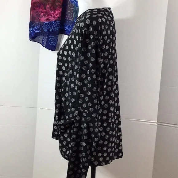 Clara SunWoo b/w polka dot top L - Picture 6 of 10